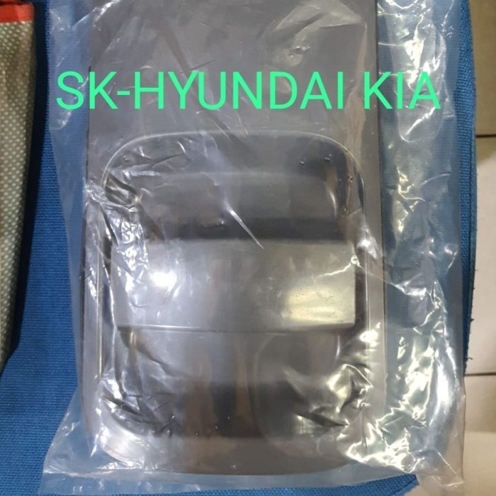 HANDLE PINTU LUAR BELAKANG KIRI HYUNDAI H1