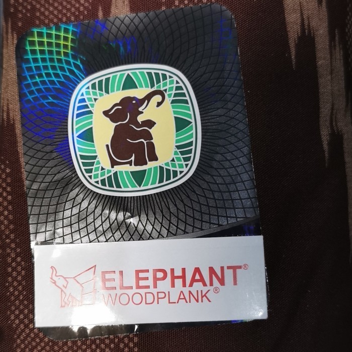 Sarung Tenun Gajah Duduk