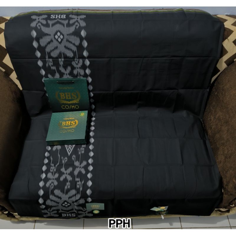 SARUNG BHS COSMO & BHS EXCELLENT POLOS HITAM