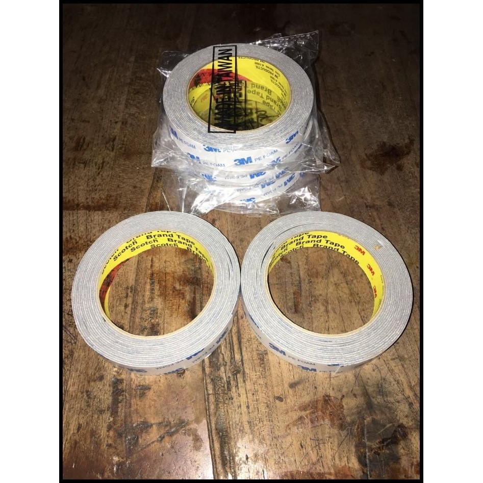 

BEST DEAL DOUBLE TAPE 3M PE FOAM / SOLASI BB BUSA 23MM X 4.5 M !!!!!!