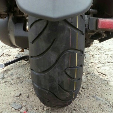 Ban Luar Yamaha Nmax Belakang Cst 150/70-13 Tubeless