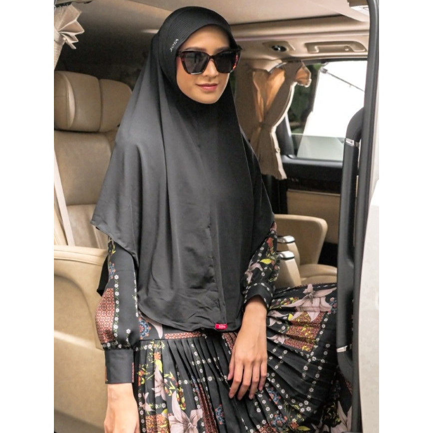 ZOYA BERGO MARSHA SPARKLING