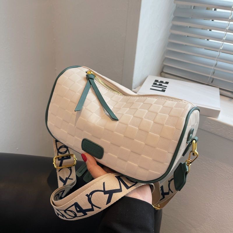 Tas Selempang Tali Lebar Wanita, Kantung Bantal Populer Tekstur Populer