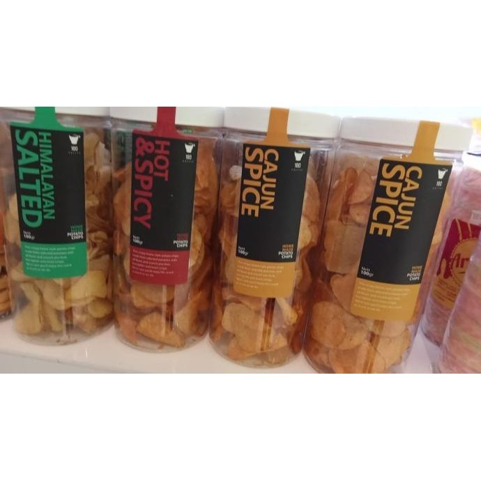 

READY STOCK HIMALAYAN SALTED HOME MADE POTATO CHIPS 180 COFFEE KERIPIK KENTANG ORI !!!!!
