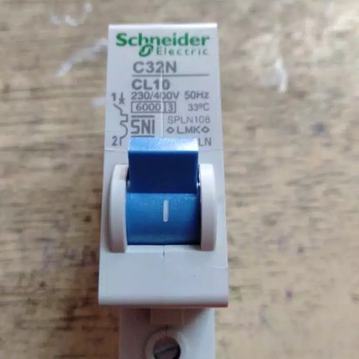 Baru MCB 10A SCHNEIDER SNI BIRU PLN CL10 C32N