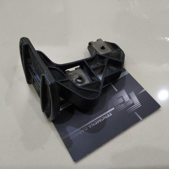Original Bmw E39 Bracket Bumper Depan 8159361