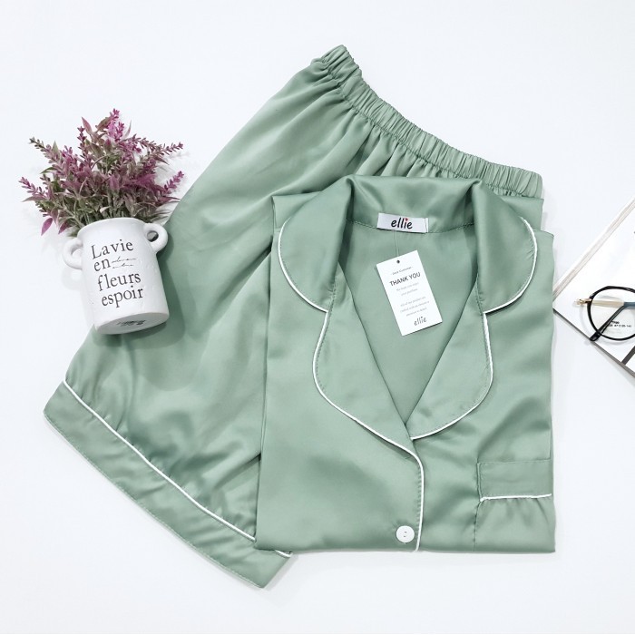 Piyama Satin Wanita Jumbo Celana Dek Xxxl / Hotpant Ellie