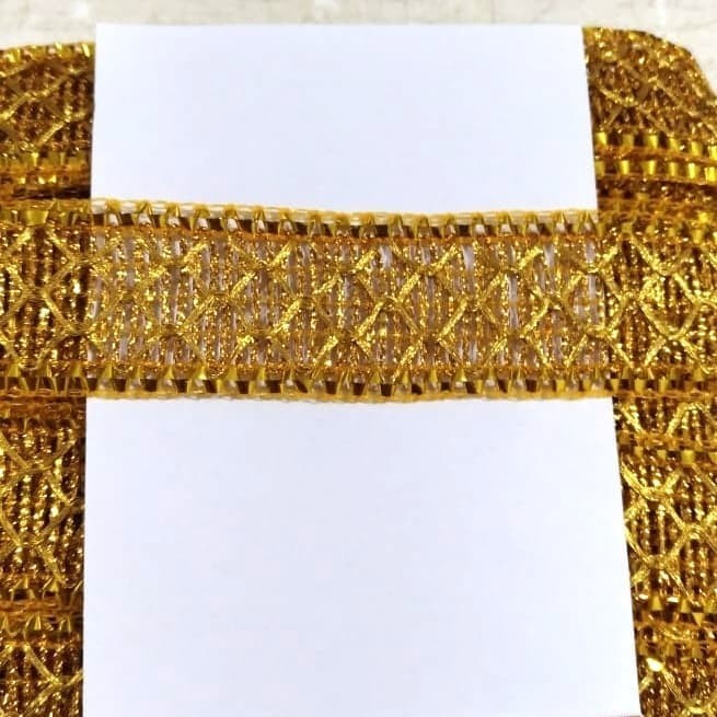 

Renda Emas / Renda India 104 (17 yards - lebar 3 cm)