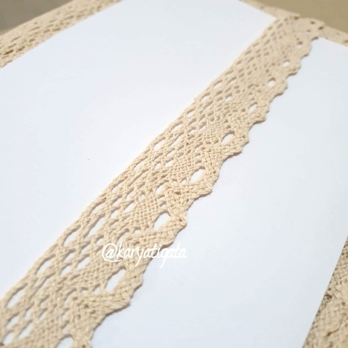 

(RX110) Renda Kait / Renda Rajut Lebar 3 cm - Panjang 200 Yard