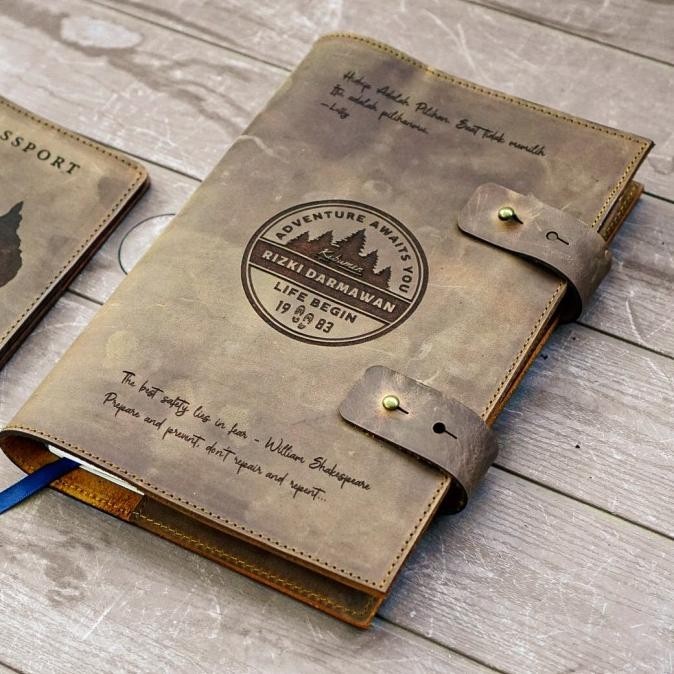 

Buku Agenda Notebook A5 Cover Kulit - Paul Model V1 Tan *Free Grafir*
