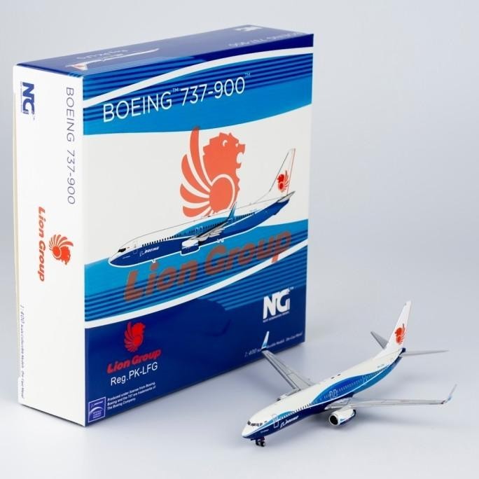 Lion Air Boeing 737-900er PK-LFG Dreamliner NG Model 1:400