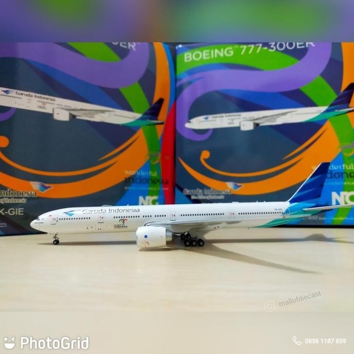 Garuda Indonesia Boeing 777-300er PK-GIE NG Model 1:400