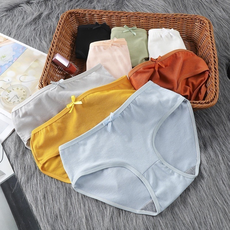 C425 GY CD Celana Dalam Wanita Polos Motif Pita Kecil Lembut Halus Tali Karet Elastis Tidak Pengap a
