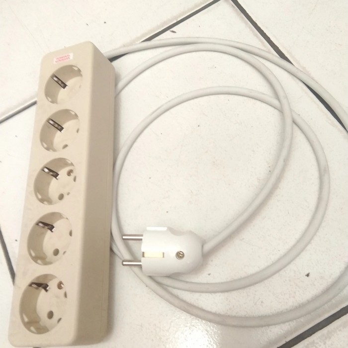 sambungan kabel 3 meter colokan isi 5 steker broco kabel rol