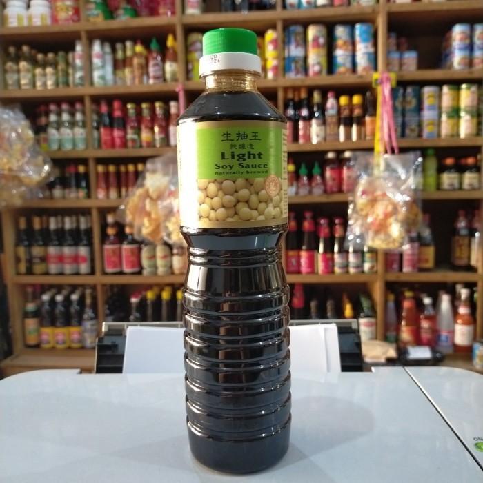 

Tai Hua Light Soy Sauce - Kecap Asin 640Ml