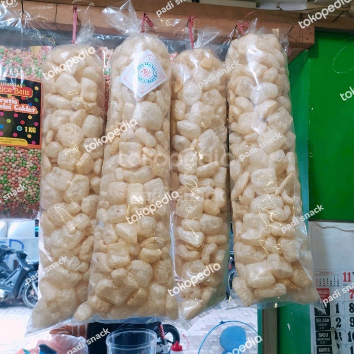 

Kerupuk Kulit Sapi / Kerupuk Rambak / Kerupuk Kulit Jangek250Gr