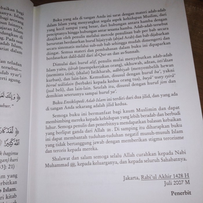 

Buku Ensiklopedi Adab Islam Menurut Al-Quran Dan As-Sunnah 1 Set