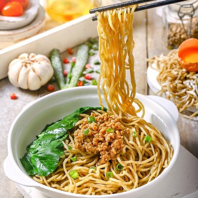 

TERBARU MIE FROZEN AYAM KECAP MAMIEMOY - SPECIAL MIX (2 PORSI MIE) !!!!!