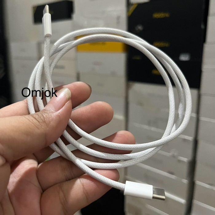 kabel Data Iphone 15 pro max Copotan Original 1000%