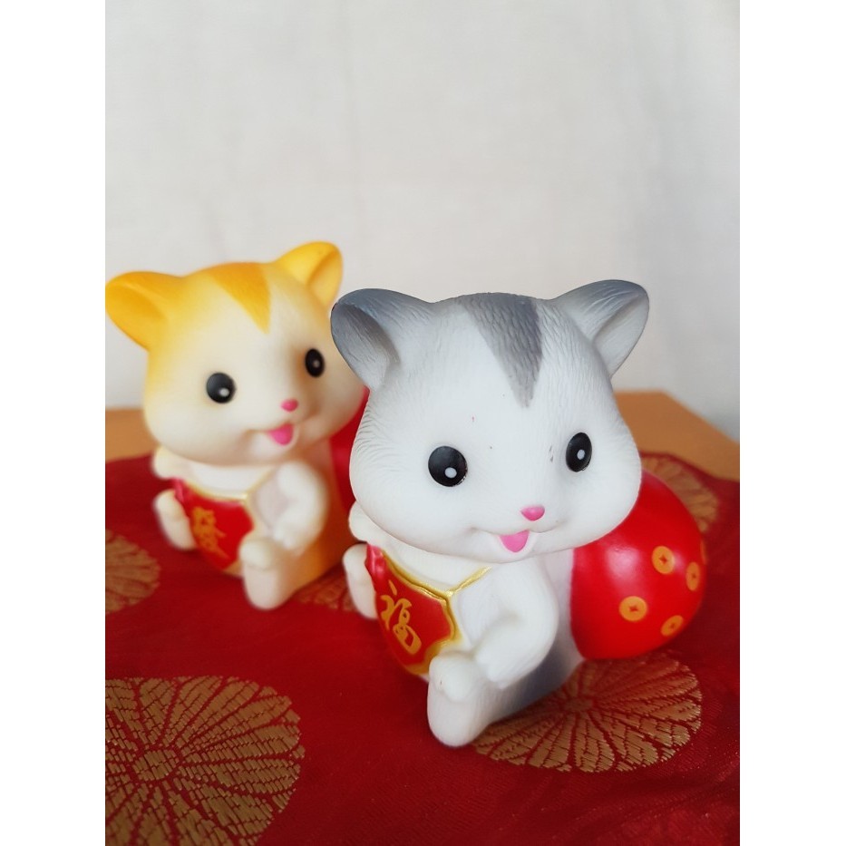 

Adlian Boneka Imlek Kucing Hoki