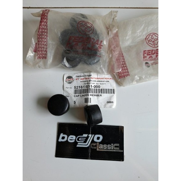 plastik tutup lubang fork swing arm honda c70 c90 c700 c800 original astra
