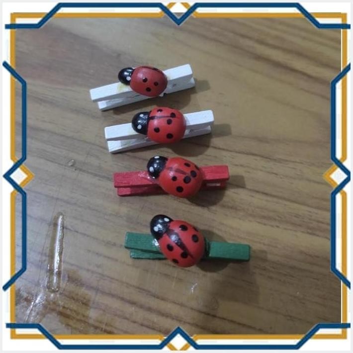 

[HWC] LADYBUGS CLIPS 4 PCS