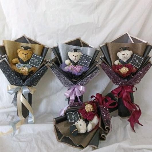 PO 1 HARI buket bunga wisuda - boneka wisuda - bunga pita satin