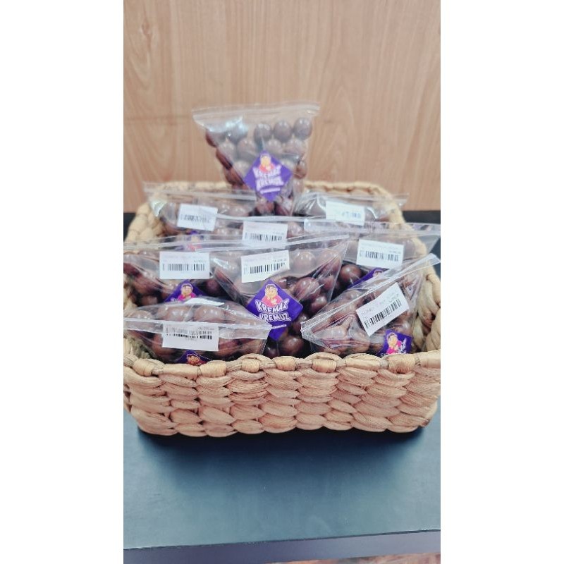 

COKLAT BESAR BOLA COKLAT MANIS 100gr 400 gr