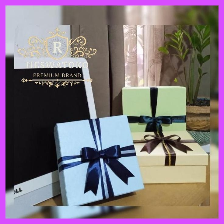 

Beli 2 Murah Box Kado, Hamper Box, Box Gift Hard Box, Gift Box, Kotak Kado Berpita