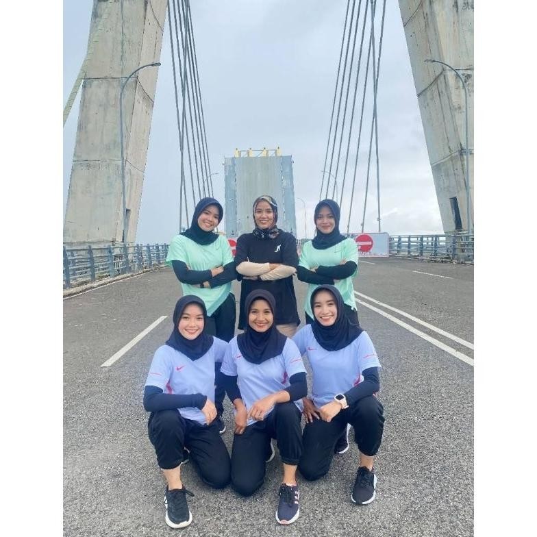 Pakaian Atasan Jersey Jersy Jersi Sport Baju Kaos Olahraga Senam Aerobic Erobik Gym Bola Volly Voli 