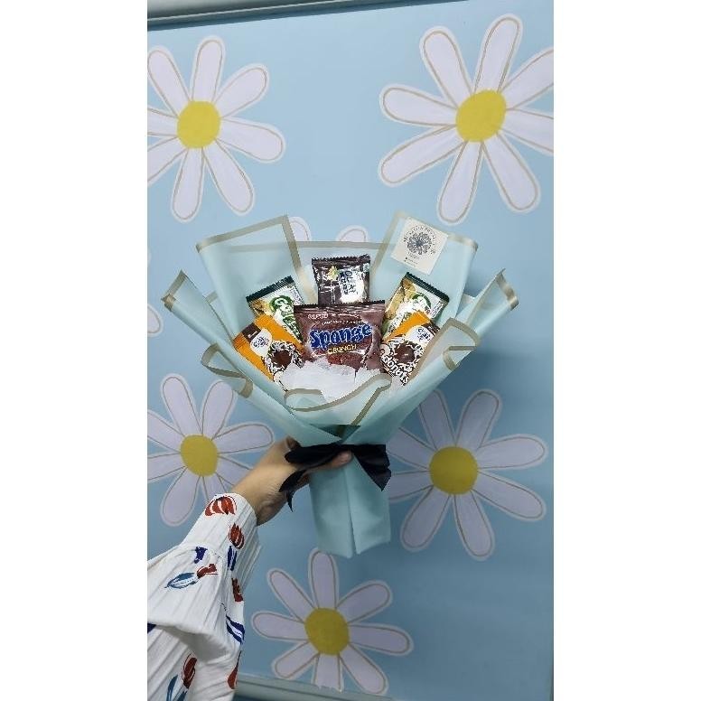 

Bouquet Snack Korean Hadiah Hari Guru | Bucket Jajan Gift Teacher Day Wisuda Graduation Ulang Tahun | Buket Makanan Coklat | Bucket Hari Ibu | Hadiah Hari Ibu | Gift Mother'S Day [Ready Cod[Terlaris]Produk][Gratis Ongkir]