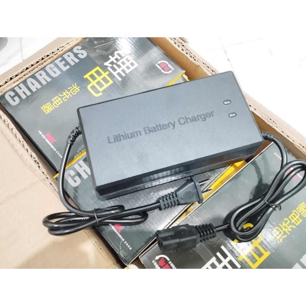 Charger Lifepo4 72v 60v 48v 5A Lubang 3 24S 20S 16S charger motor listrik chasan motor listrik t3 n9