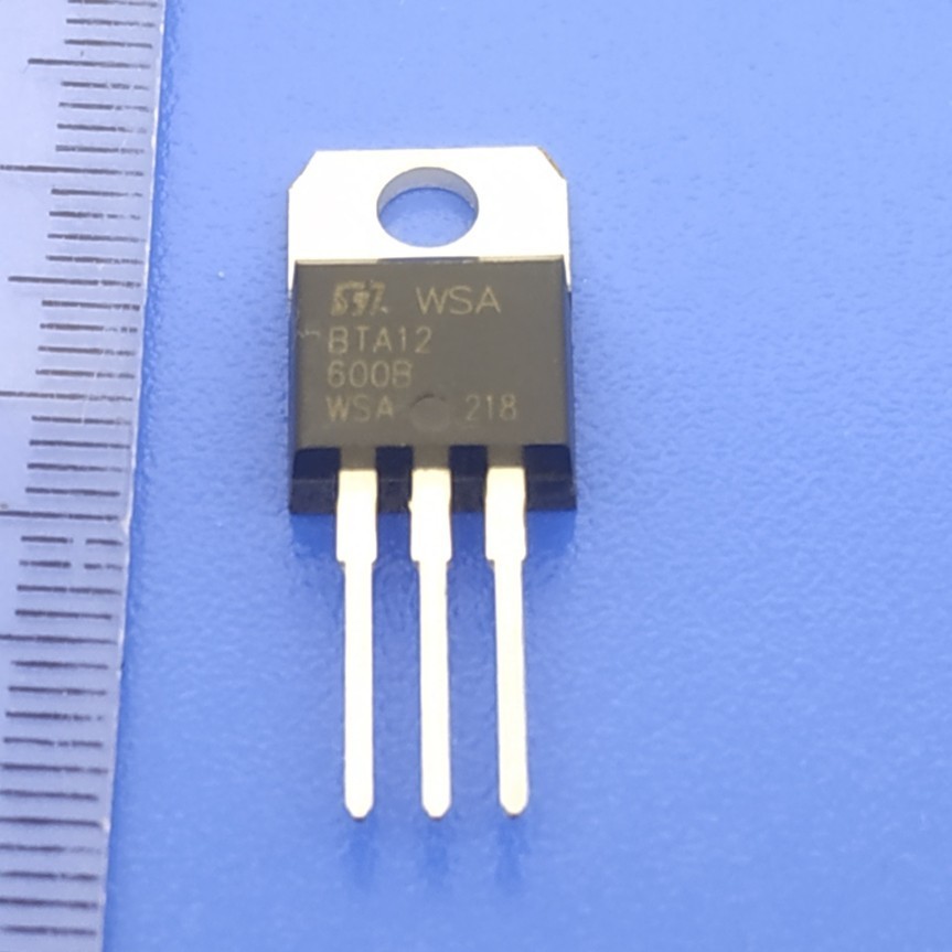 Transistor BTA12 ST / BTA 12 - 600B / TR BTA 12-600B ST / BTA12-600B