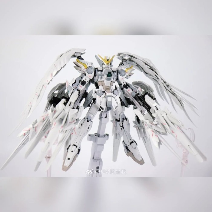 Diskon MG 1/100 Wing Zero Snow White Prelude Daban 8827 Model Kit