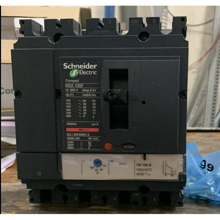 Mccb Schneider Electric 4 Pole 100A Nsx 100F (Original)