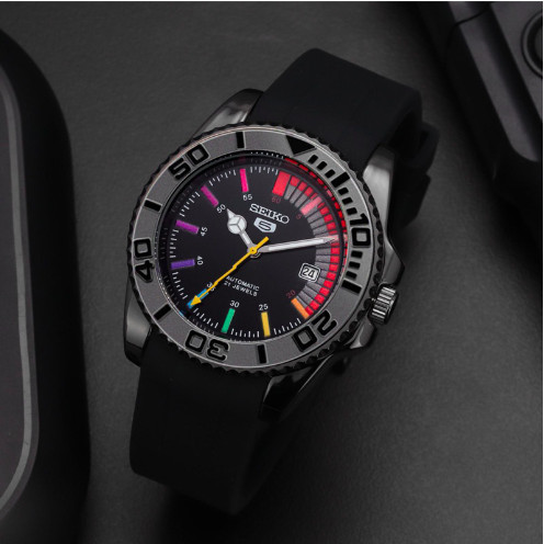 SEIKO 5 7058 RUBBER TALI KARET TANGGAL AKTIF JAM TANGAN PRIA QUARTZ HEMAT