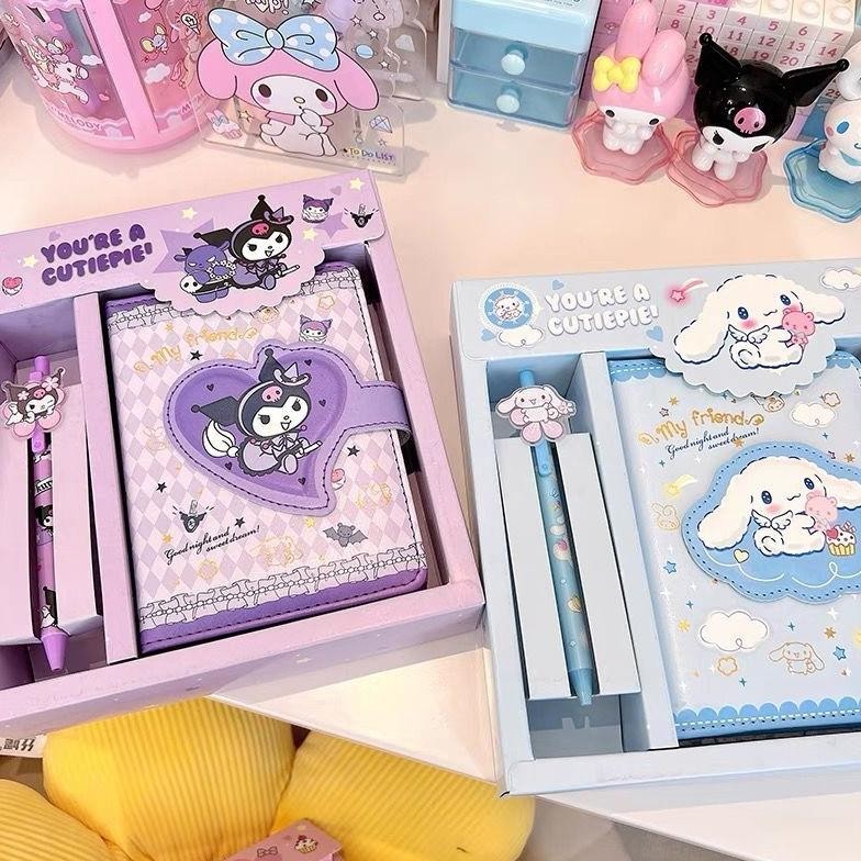 

Gr-8 Paket 2 In 1 Notebook Sanrio Buku Diary Free Pen/ 2 In 1 Gift Set Buku Diary Sanrio Free Pulpen Sale