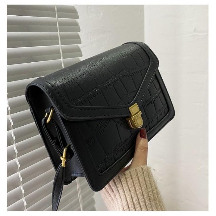 TAS SELEMPANG WANITA PESTA KULIT HITAM KIBARA TA317B5 IMPORT BATAM