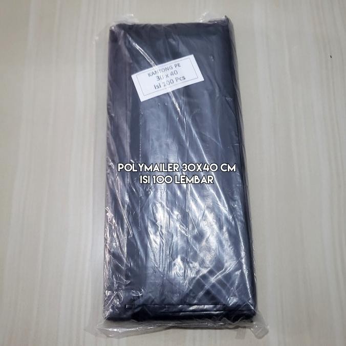 

Kantong Plastik hitam 30 x 40 cm untuk PACKING / polymailer