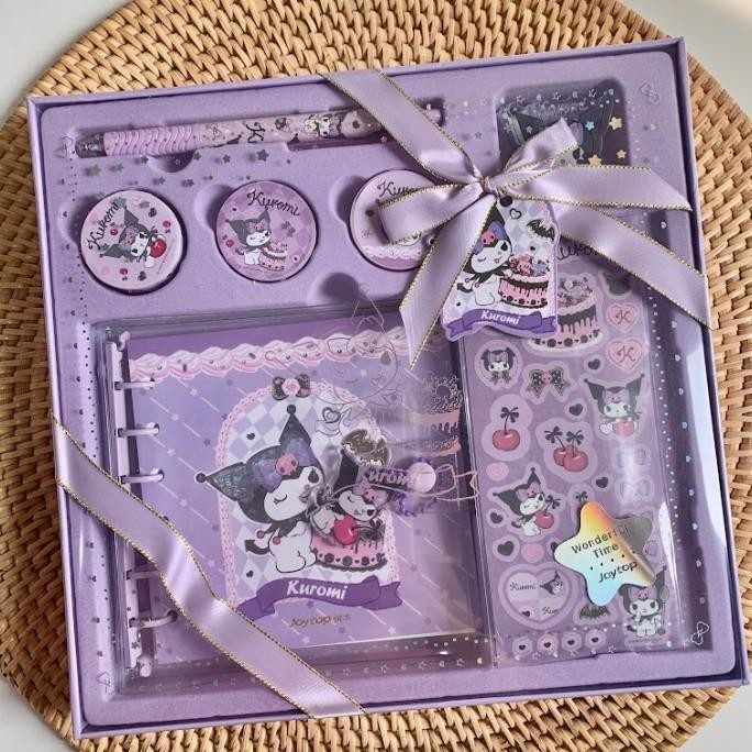 

Gift Set Alat Tulis Binder Buku Washi Tape Stationery Sanrio Kuromi TF