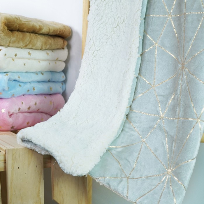 Kintakun Selimut Bayi Sherpa Foil 76 X 102 Lembut Soft