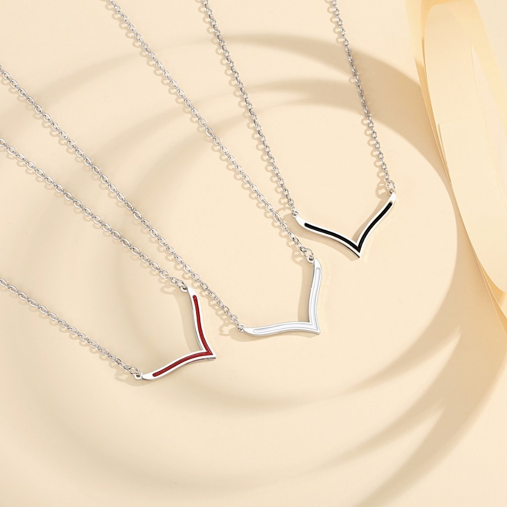 LM415 【COD】 Kalung Fuji Wanita Lapis Emas V Necklace Kalung Fashion Perhiasan Wanita Anti Karat