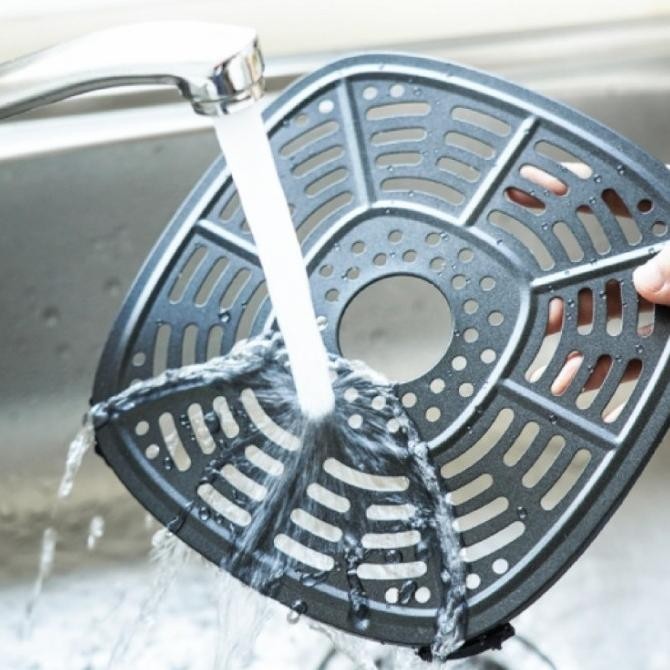 [Baru] Lock N Lock Digital Air Fryer 4L Ejf273Wht - White