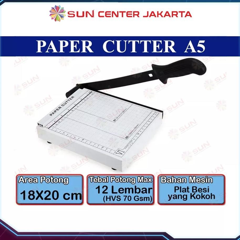 

R Cutter Ni A5 ( Alat Potong Kertas / Mesin Pemotong Kertas Hvs, Stier, Dos, Pvc Id Card, Yellow Board, Art R, Vinyl, Bontax Camel, Kertas Photo Glossy Silky )