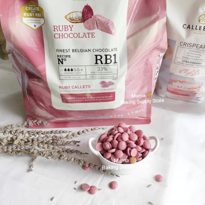 

Ready CALLEBAUT Ruby Chocolate Ruby Callets Couverture 47.,3% 200 gr IMPORT