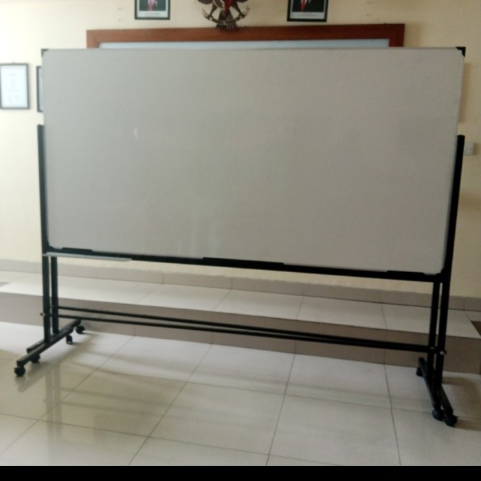 

papan tulis whiteard standing 120x240 cm