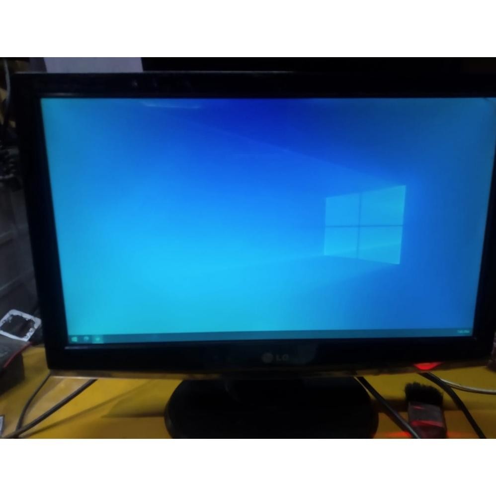 (DISKON) Lcd Led Monitor 16-17-19 -22 inch Merk random