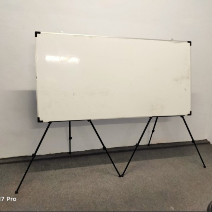 

Standing Papan Tulis White Board / Stand Whiteboard