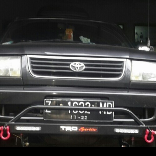 Bumper Guard Depan Mobil Kijang Kapsul/Kijang New/ Kijang 2000