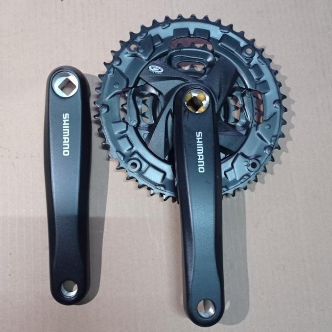 Gir/Crankset/Crank Set Sepeda Mtb Shimano Altus Fc-M371 44T/32T/22T